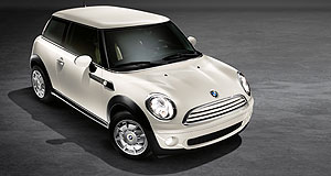 BMW 2011 1 Series Mini Beemer: BMW has confirmed that it will build a Mini-based front-drive model in 2013.