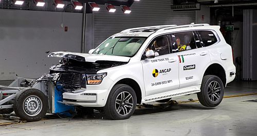 Two new seven-seat SUVs score top safety marks
