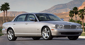 Jaguar stops XJ sales