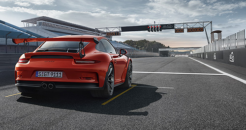 Porsche ready for Albert Park grid