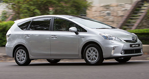 Toyota adds top-spec Prius V